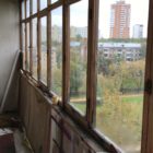Очистка балкона от хлама голубей и уборка